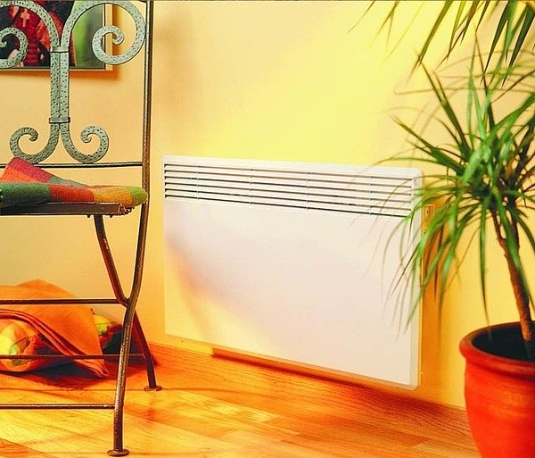 Электрический конвектор является оптимальным настенным обогревателем для домашнего применения