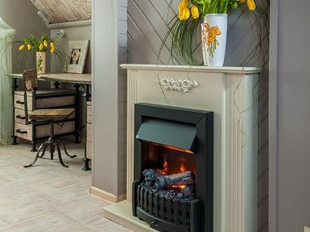 Каминокомплект Dimplex Lumsden - Дуб антик с очагом Cavendish