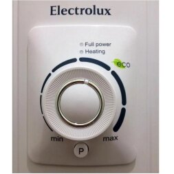 Electrolux EWH 30 AXIOmatic Slim водонагреватель